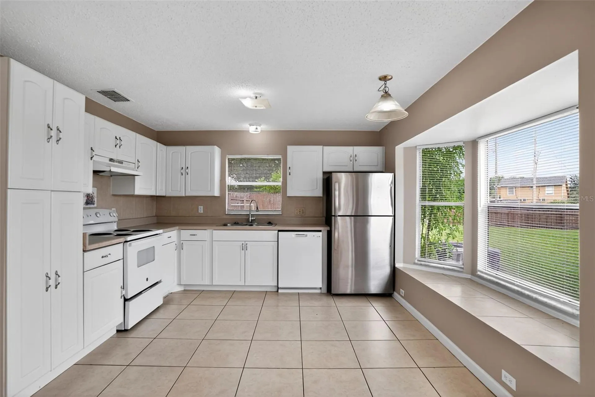 1139 Chambord Court Orlando FL 32825