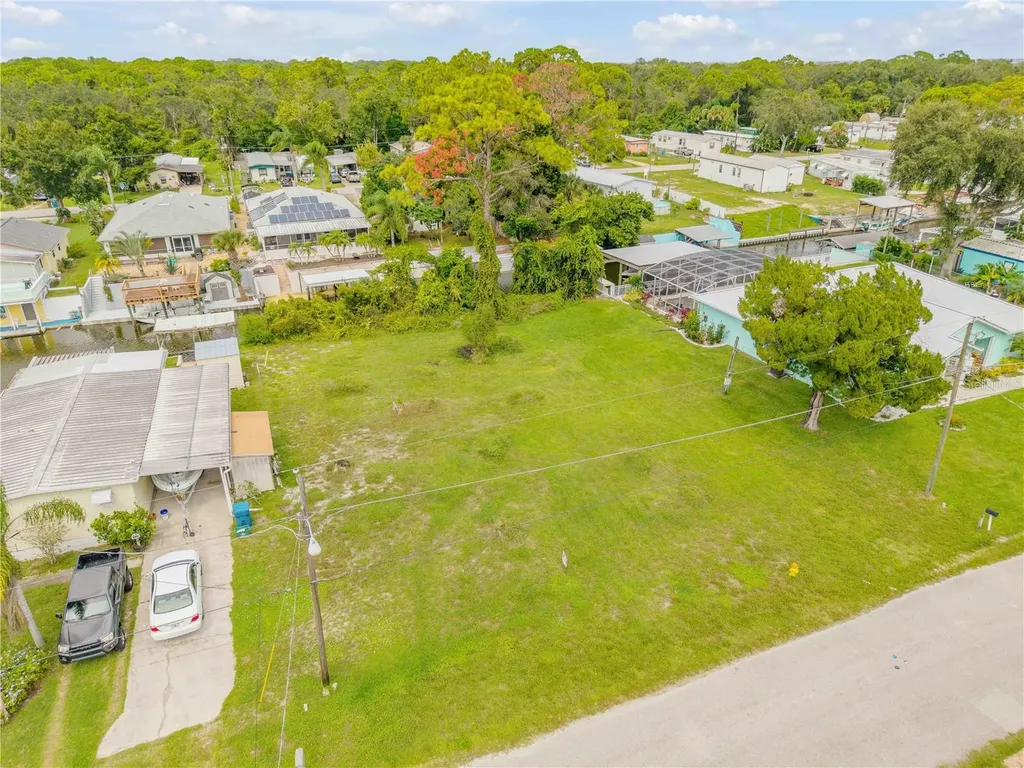 113 Charles Street Edgewater FL 32141