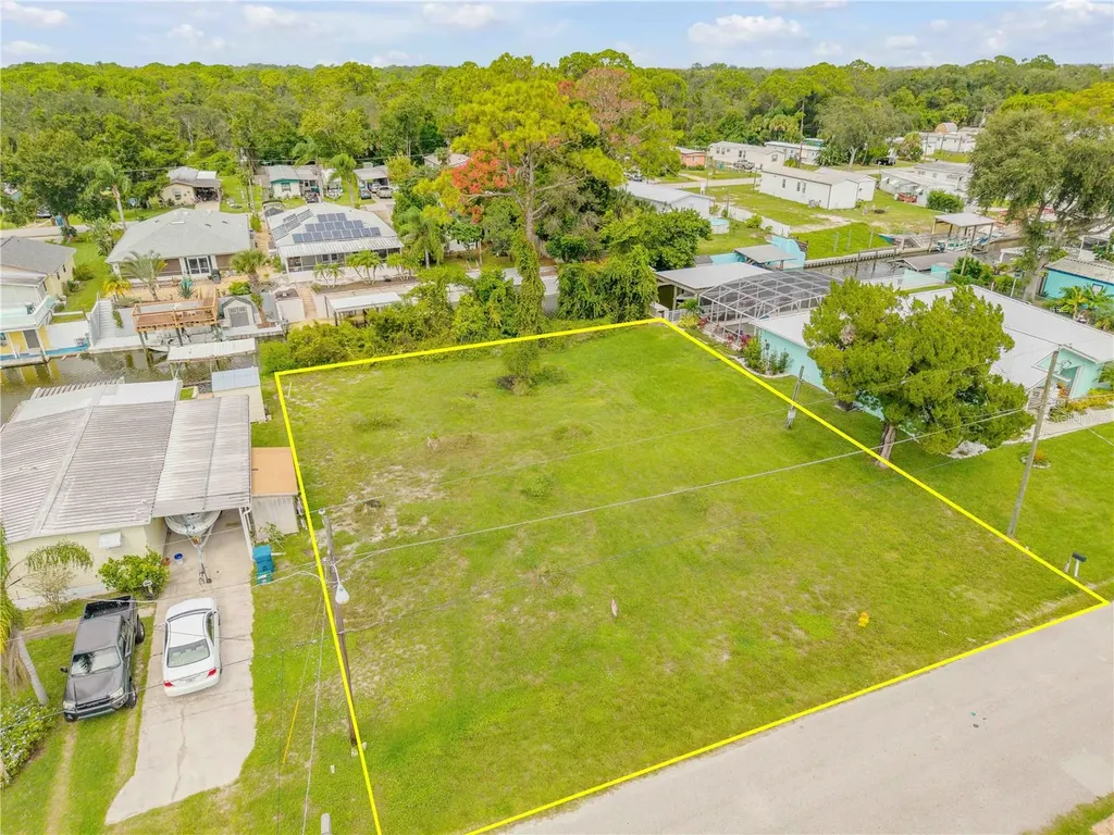 113 Charles Street Edgewater FL 32141