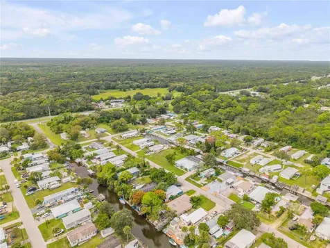 113 Charles Street Edgewater FL 32141