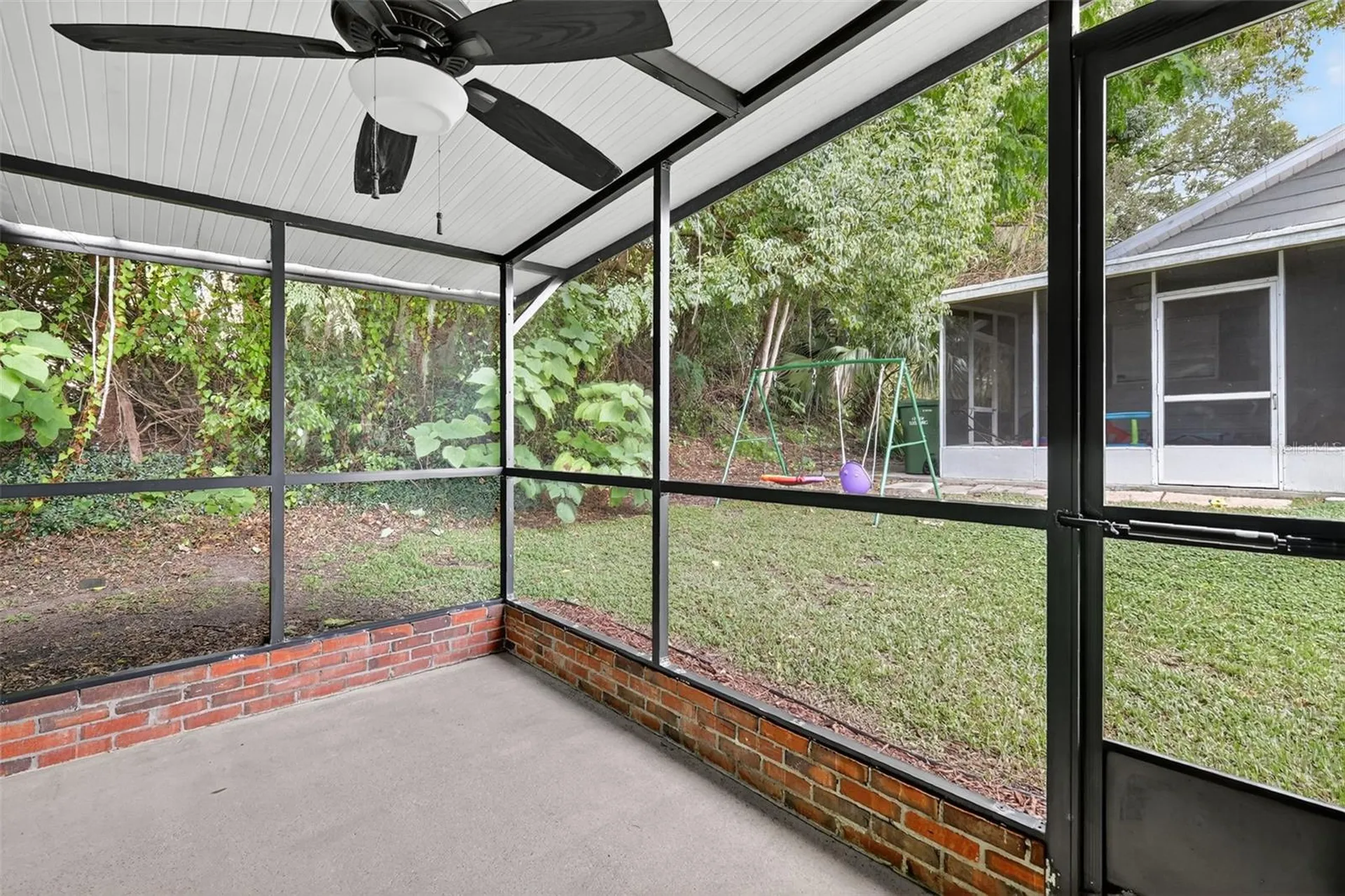 207 Fernwood Street Leesburg FL 34748