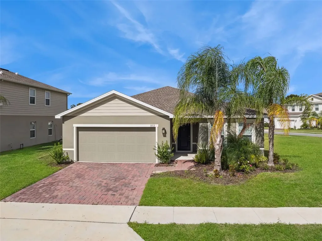 3112 St Charles Place Winter Haven FL 33884