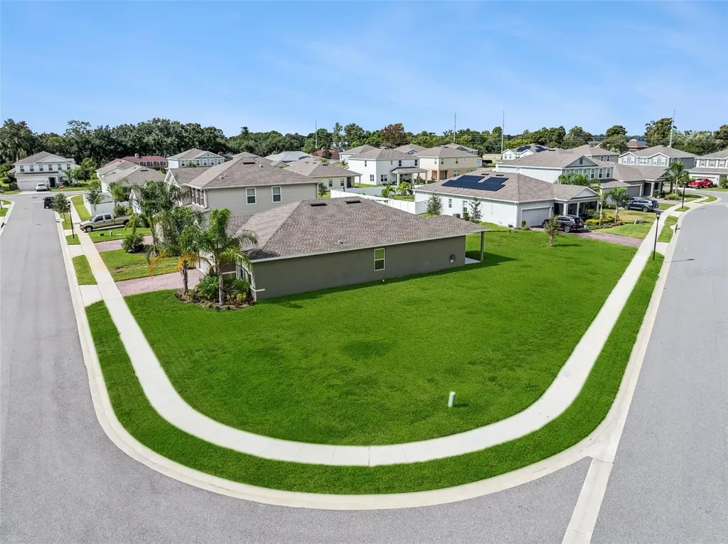 3112 St Charles Place Winter Haven FL 33884