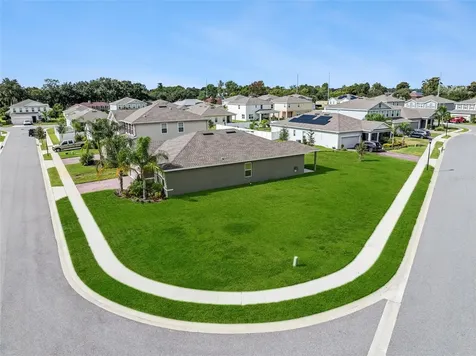 3112 St Charles Place Winter Haven FL 33884