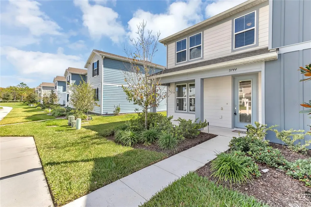 9744 Brown Burrow Street Orlando FL 32829
