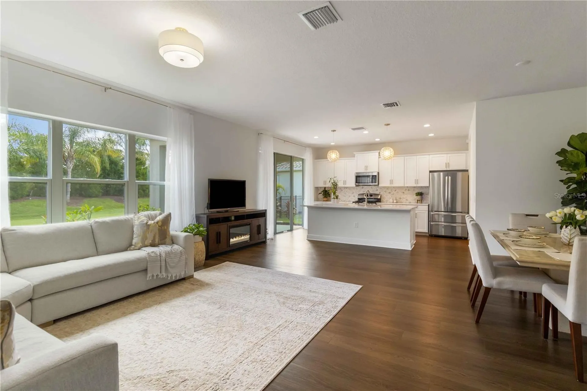 10109 Canaveral Circle Sarasota FL 34241