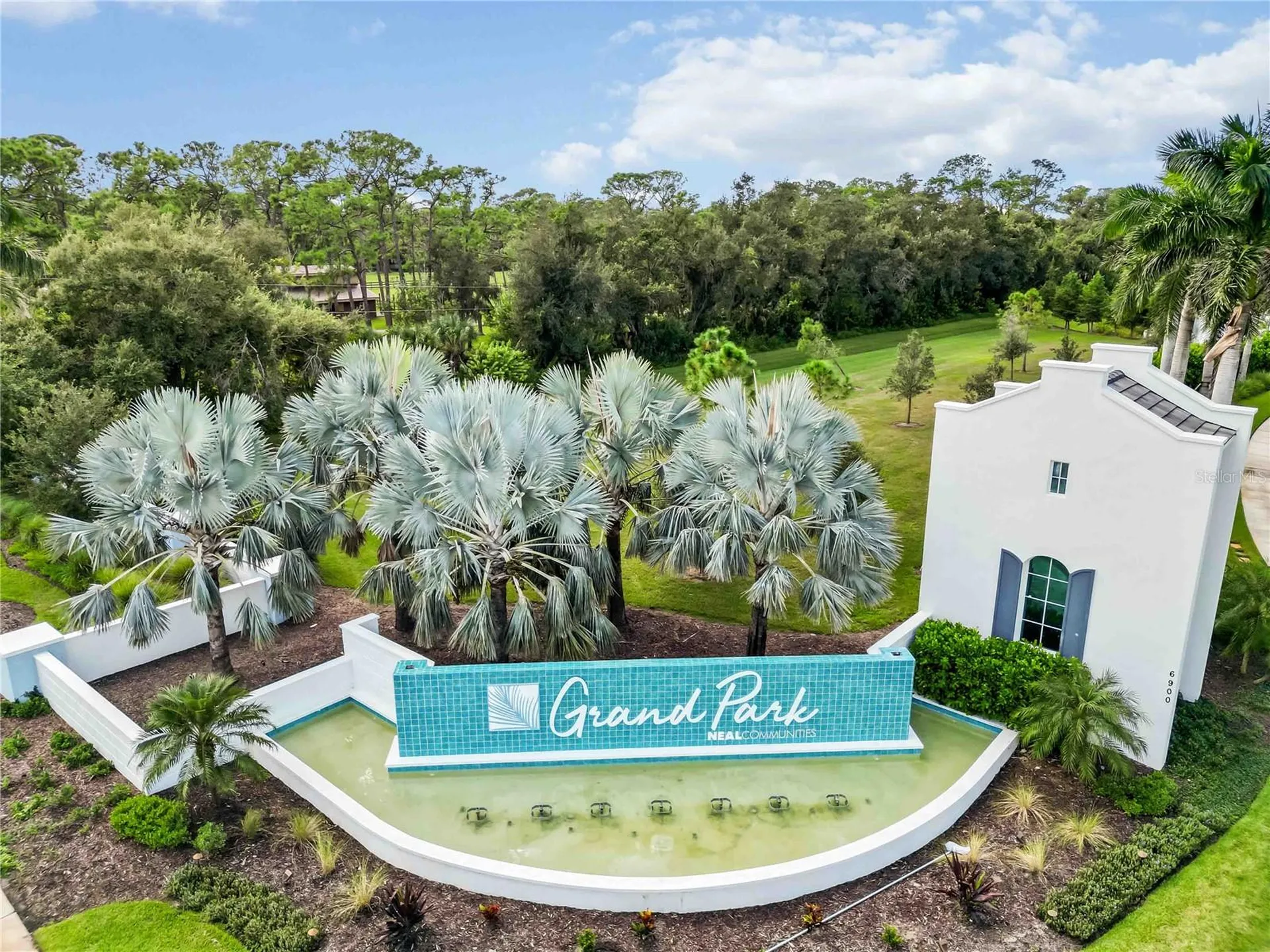 10109 Canaveral Circle Sarasota FL 34241
