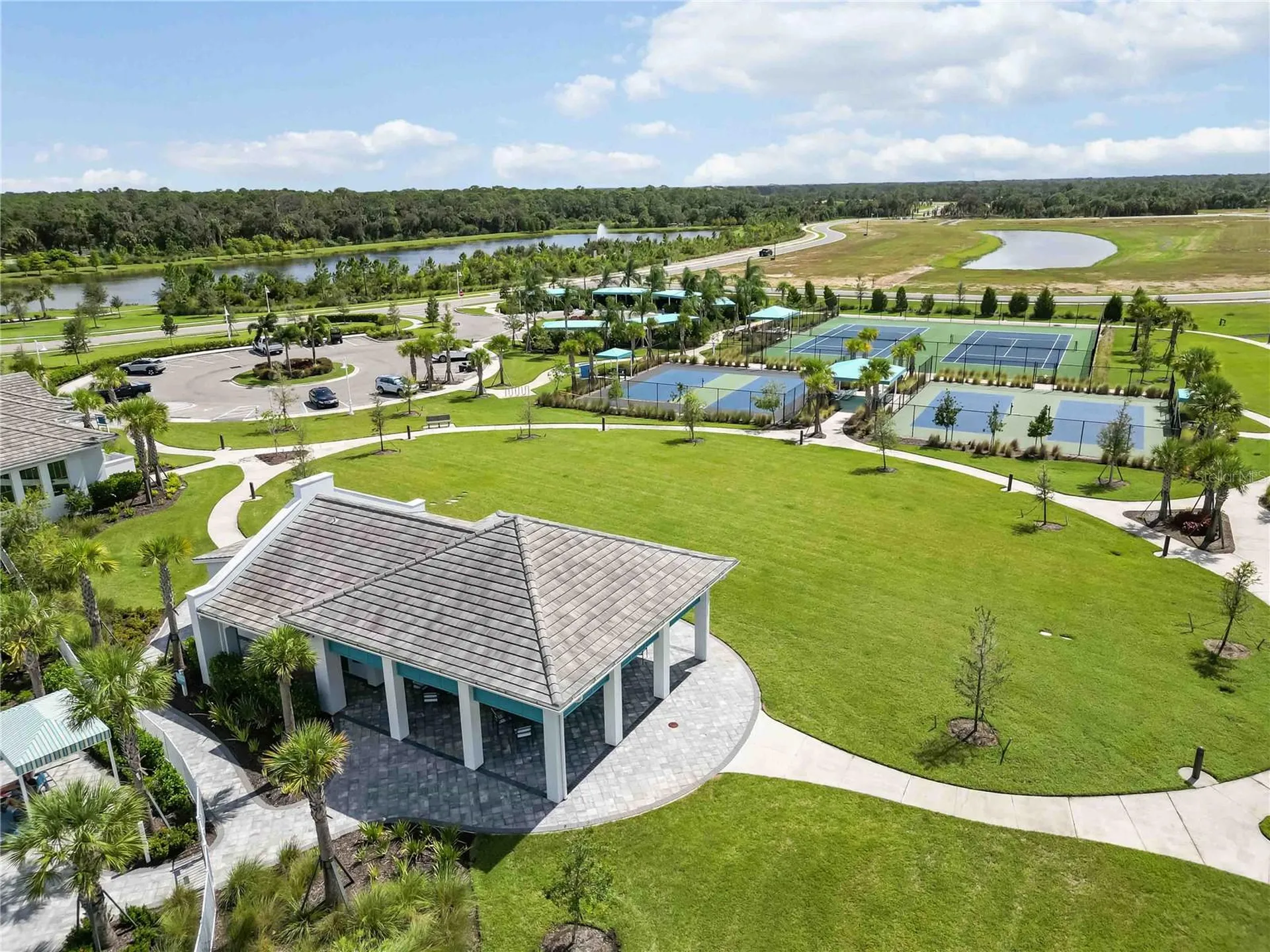 10109 Canaveral Circle Sarasota FL 34241