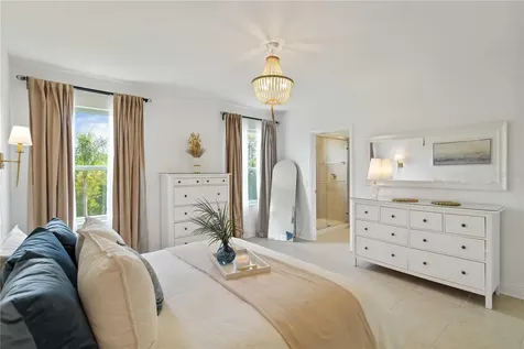10109 Canaveral Circle Sarasota FL 34241