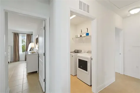 10109 Canaveral Circle Sarasota FL 34241