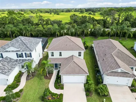 10109 Canaveral Circle Sarasota FL 34241