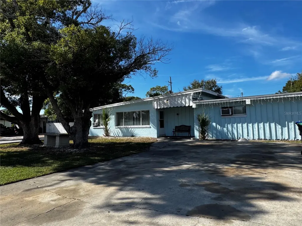 2506 Martinwood Drive Orlando FL 32808