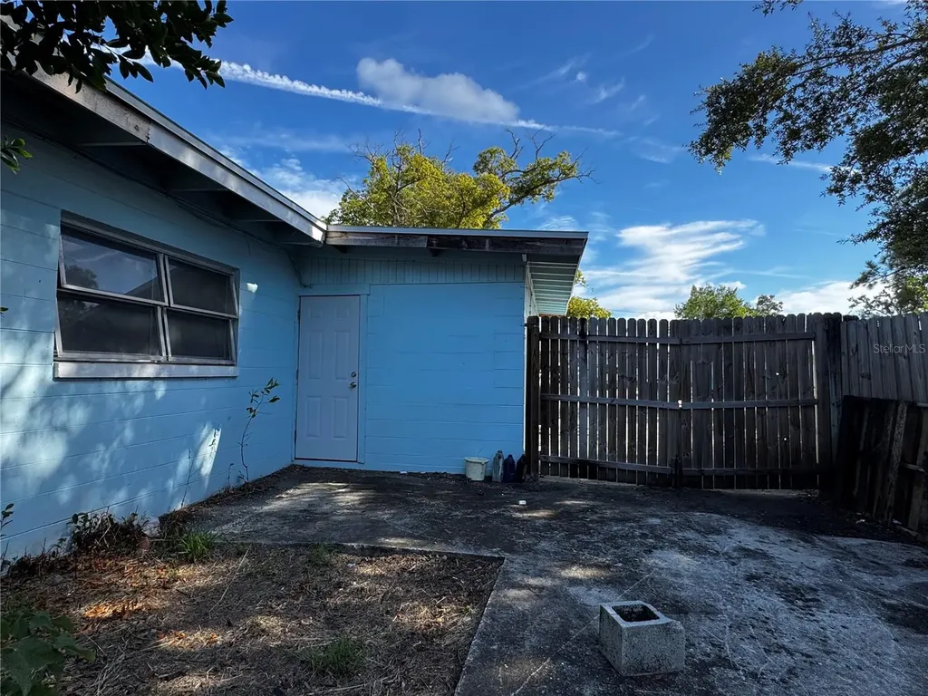 2506 Martinwood Drive Orlando FL 32808