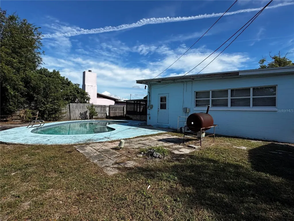 2506 Martinwood Drive Orlando FL 32808