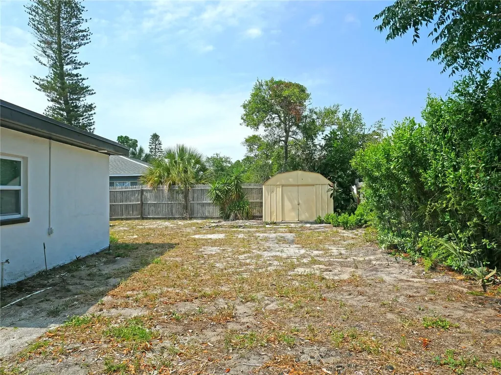 5014 Drive Martin Luther King Jr Street S St Petersburg FL 33705