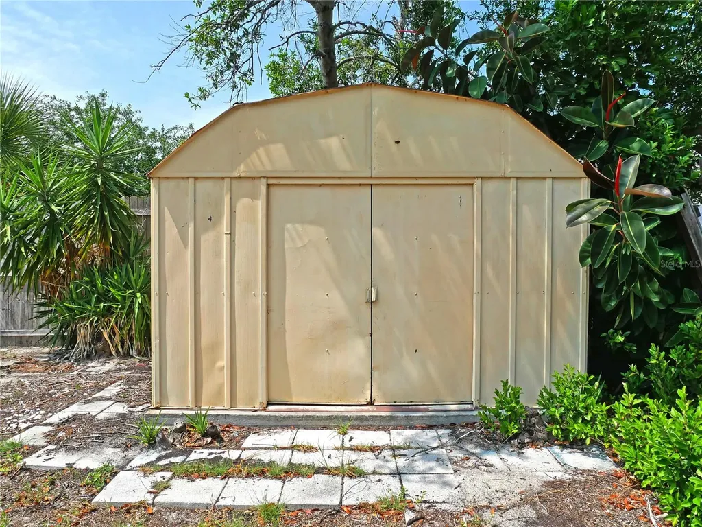 5014 Drive Martin Luther King Jr Street S St Petersburg FL 33705
