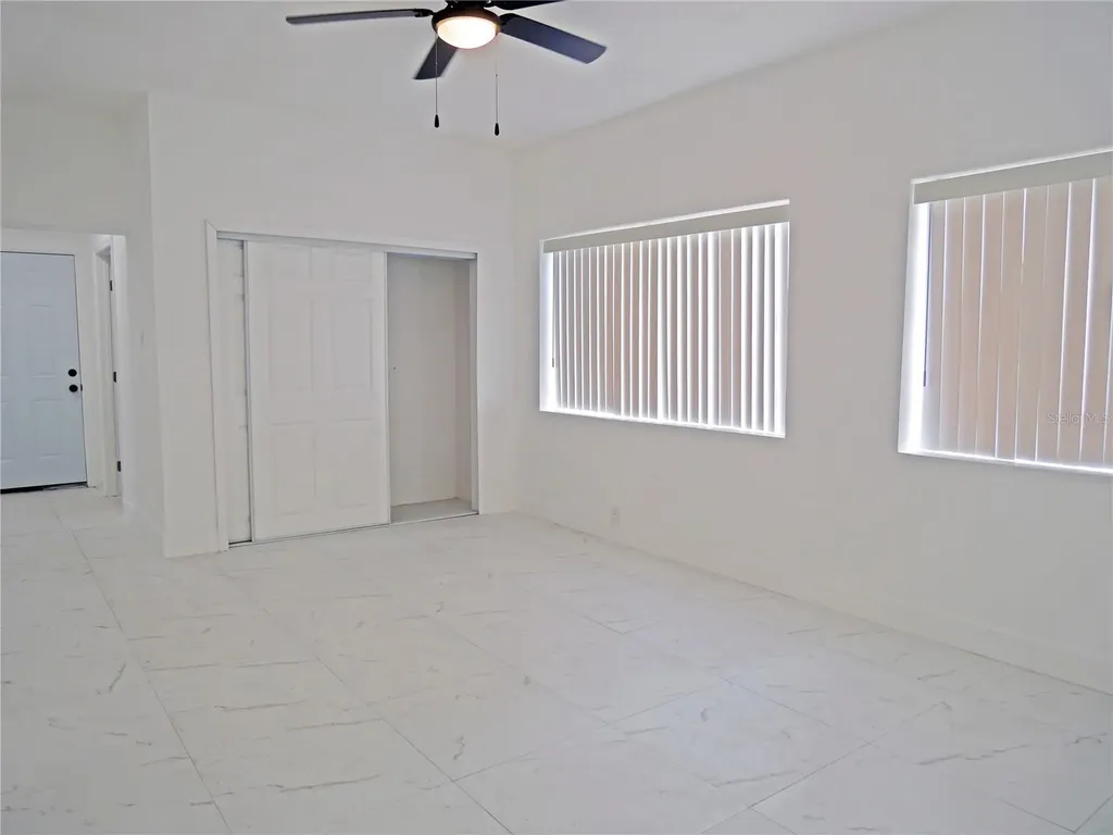 5014 Drive Martin Luther King Jr Street S St Petersburg FL 33705