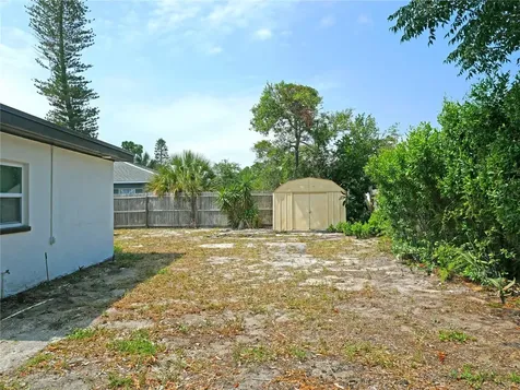 5014 Drive Martin Luther King Jr Street S St Petersburg FL 33705