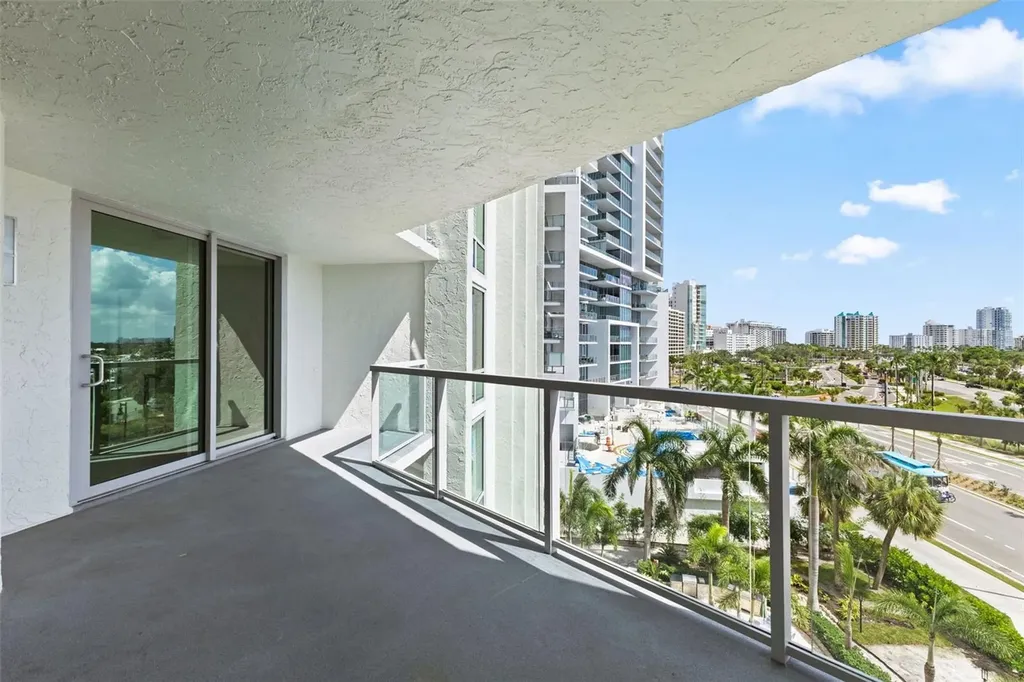 1111 N Gulfstream Avenue Sarasota FL 34236