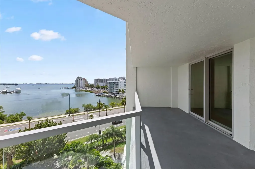 1111 N Gulfstream Avenue Sarasota FL 34236