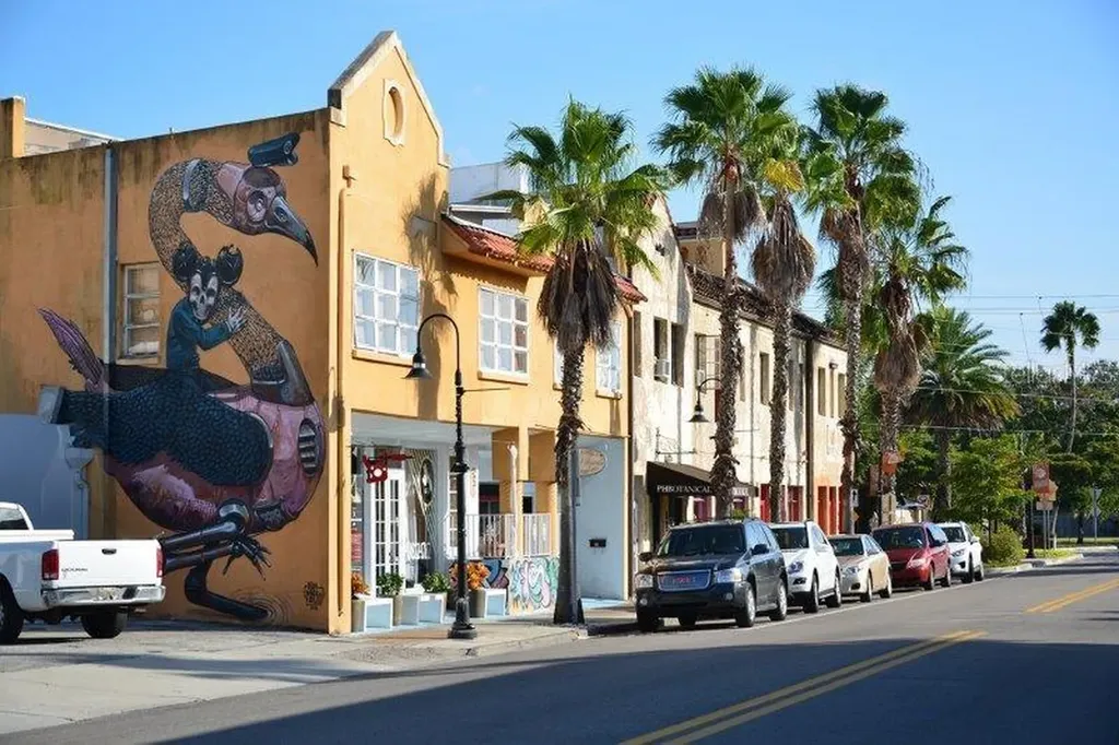 1111 N Gulfstream Avenue Sarasota FL 34236