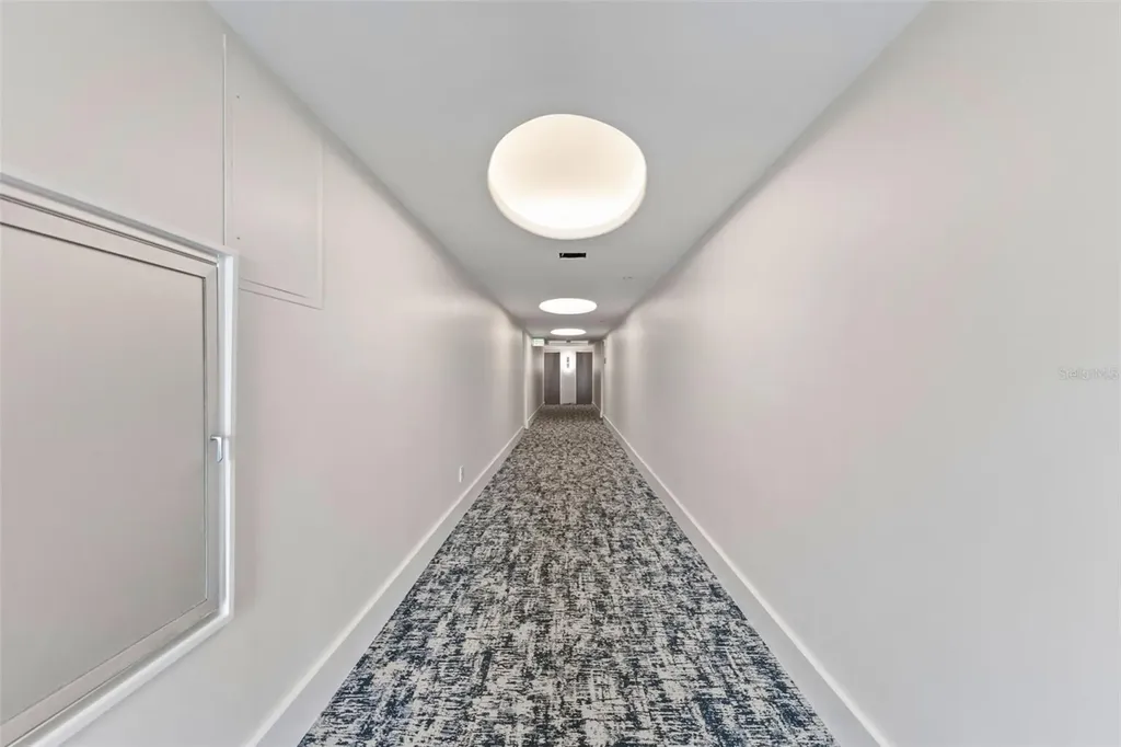 1111 N Gulfstream Avenue Sarasota FL 34236