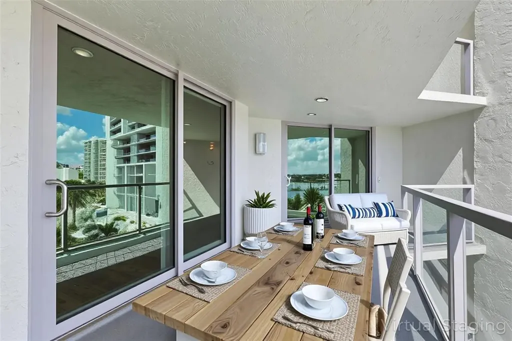 1111 N Gulfstream Avenue Sarasota FL 34236