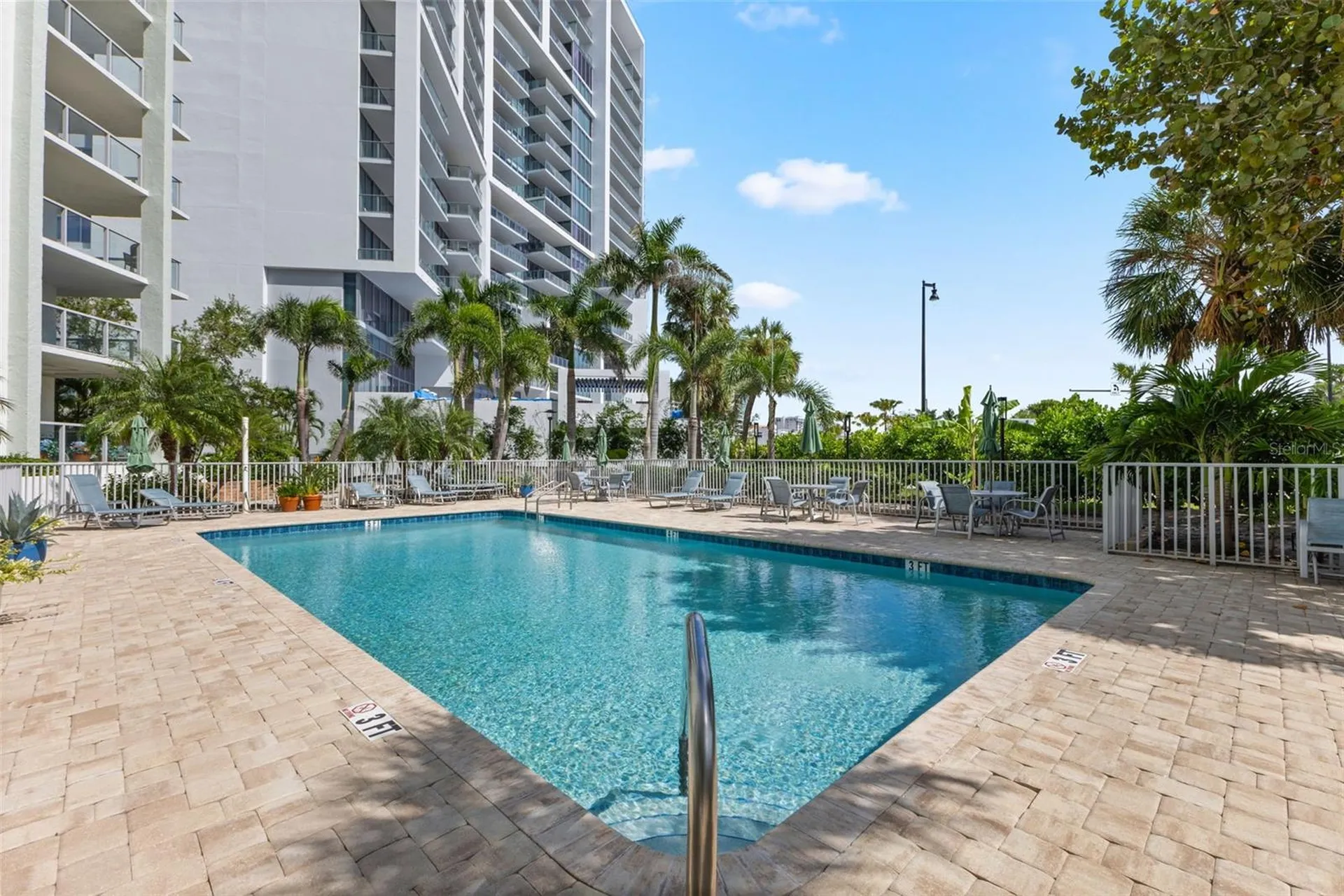 1111 N Gulfstream Avenue Sarasota FL 34236