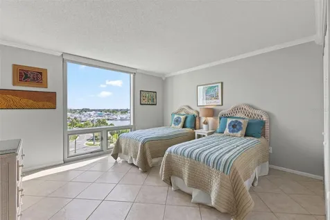 1111 N Gulfstream Avenue Sarasota FL 34236
