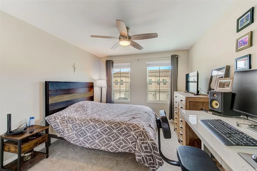 2441 Foggy Creek Circle Clearwater FL 33764