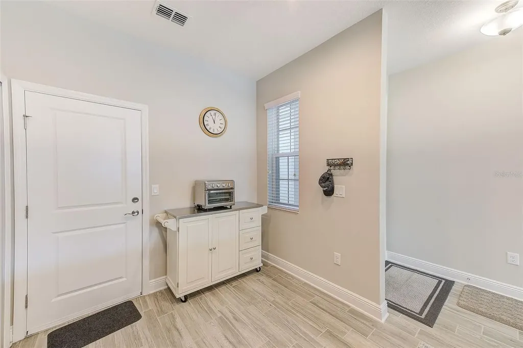 2441 Foggy Creek Circle Clearwater FL 33764