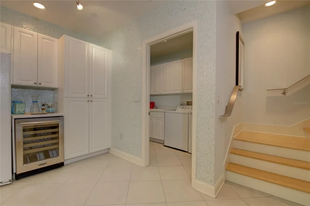 505 Mandalay Avenue Clearwater Beach FL 33767