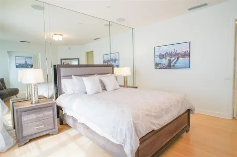 505 Mandalay Avenue Clearwater Beach FL 33767