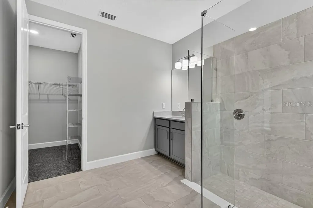 37 Armoyan Drive Palm Coast FL 32137