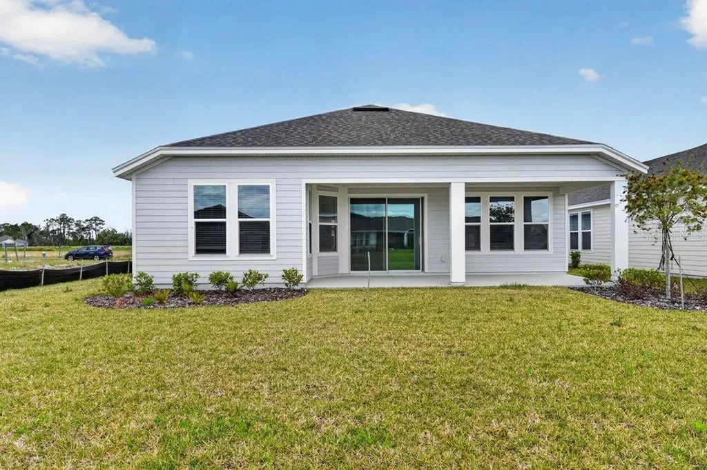 37 Armoyan Drive Palm Coast FL 32137