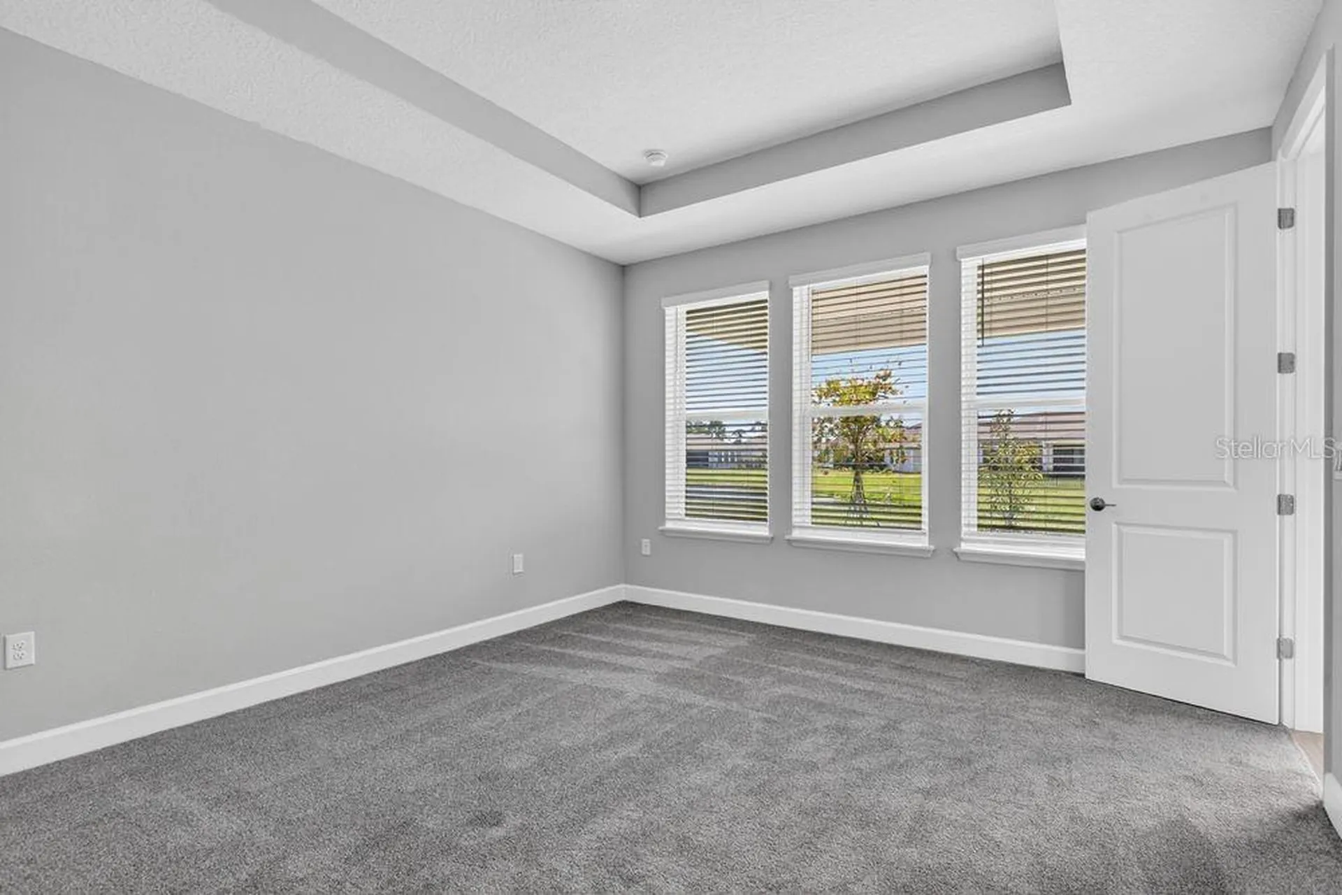 37 Armoyan Drive Palm Coast FL 32137