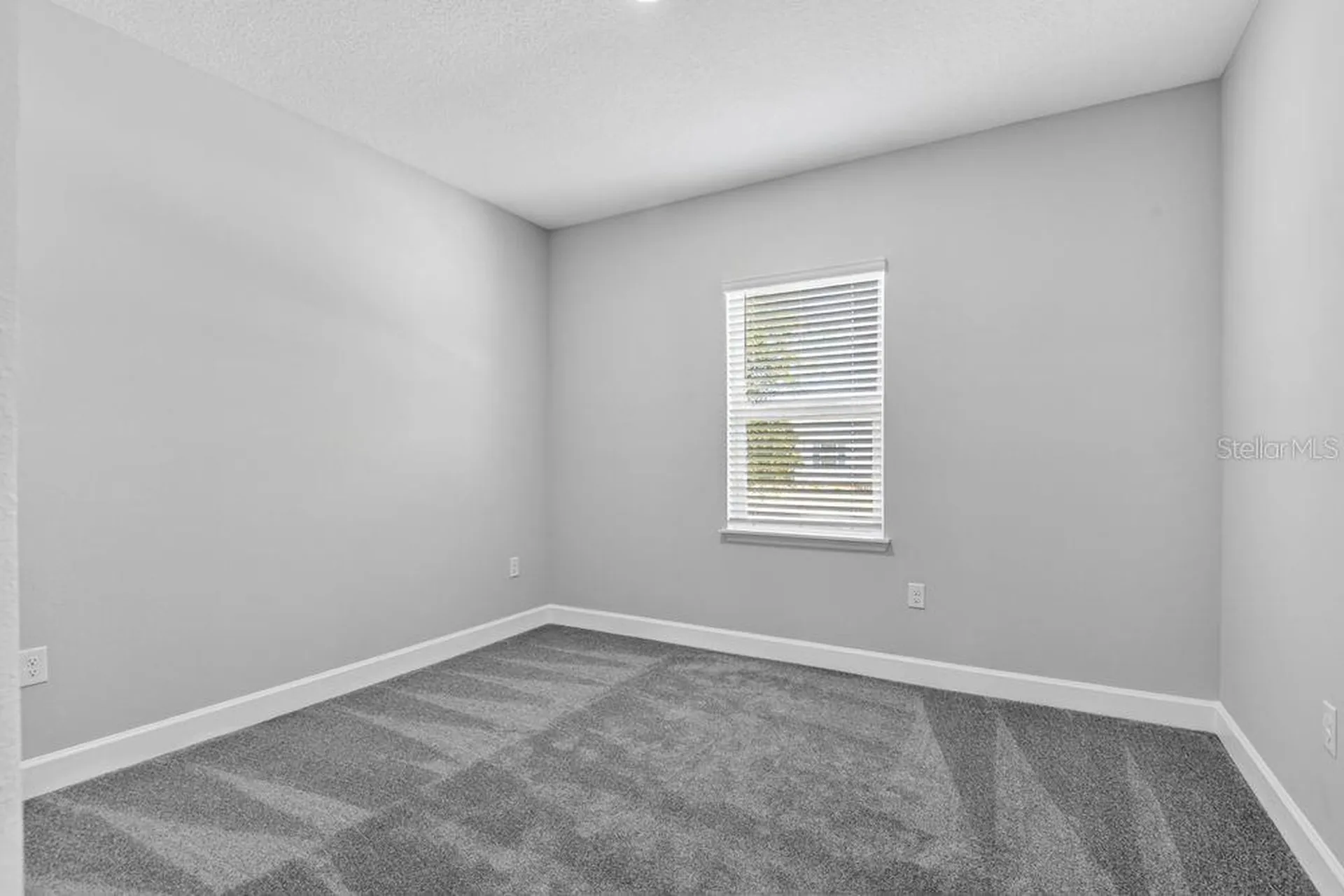 37 Armoyan Drive Palm Coast FL 32137