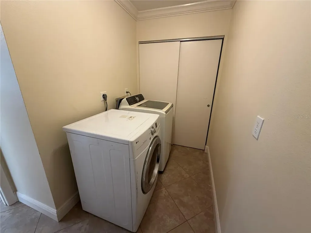 2606 29th Avenue W Bradenton FL 34205
