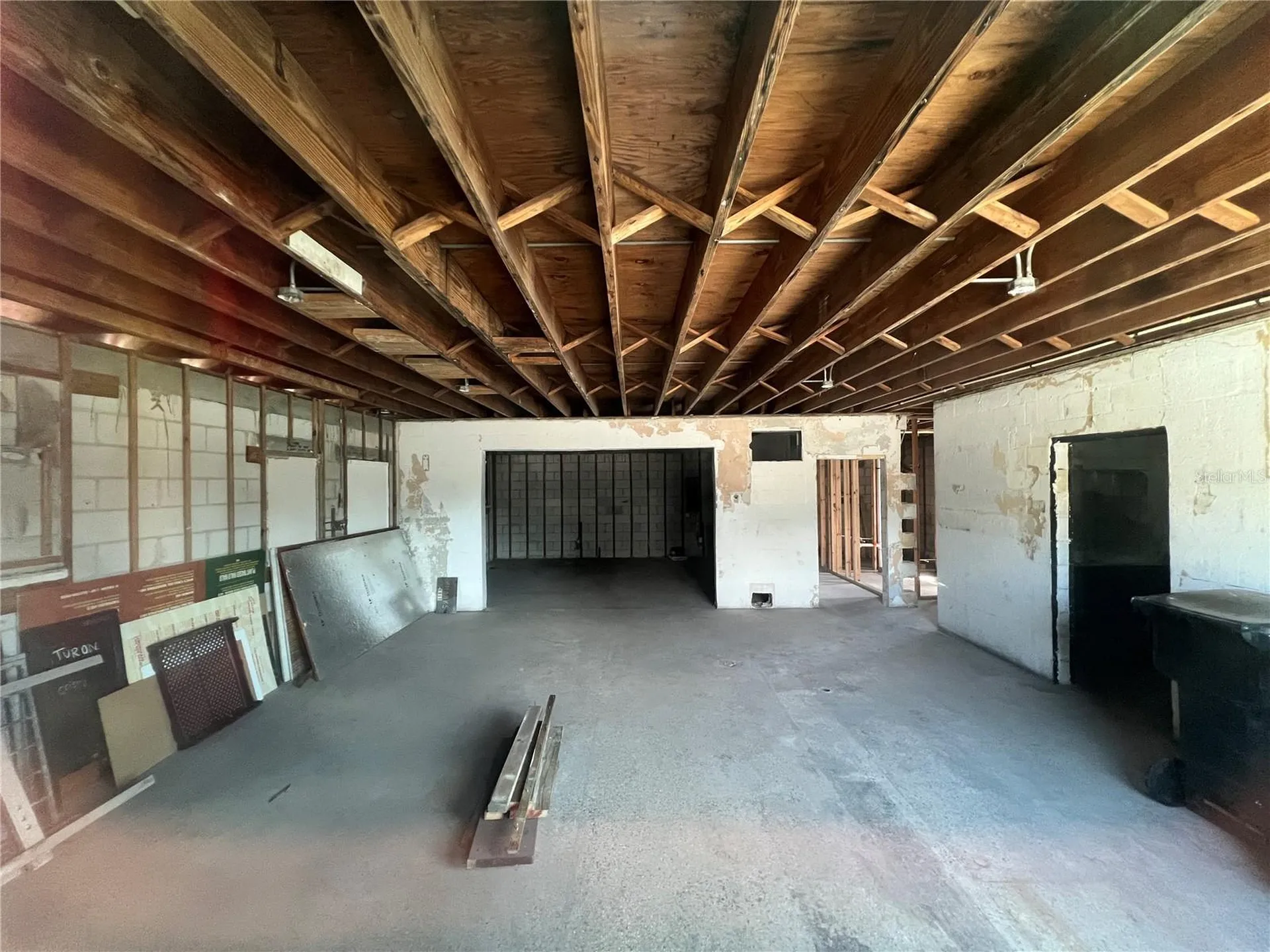1713 N Albany Avenue Tampa FL 33607