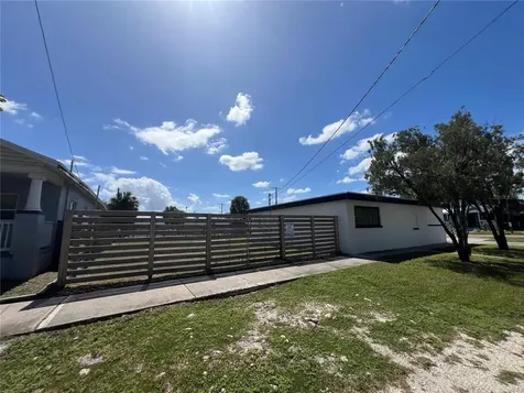 1713 N Albany Avenue Tampa FL 33607