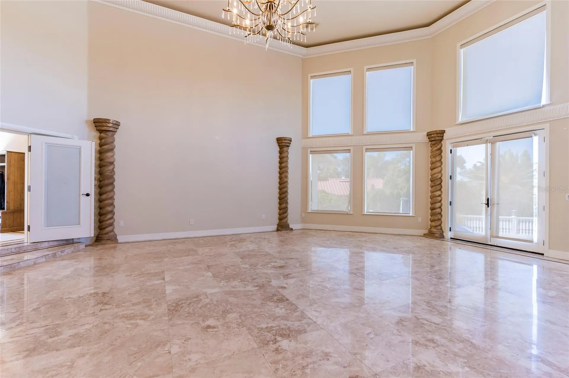 2268 Kings Point Drive Largo FL 33774