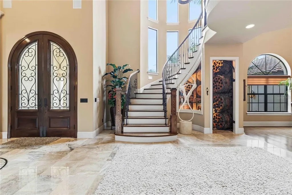 16220 Ternglade Drive Lithia FL 33547