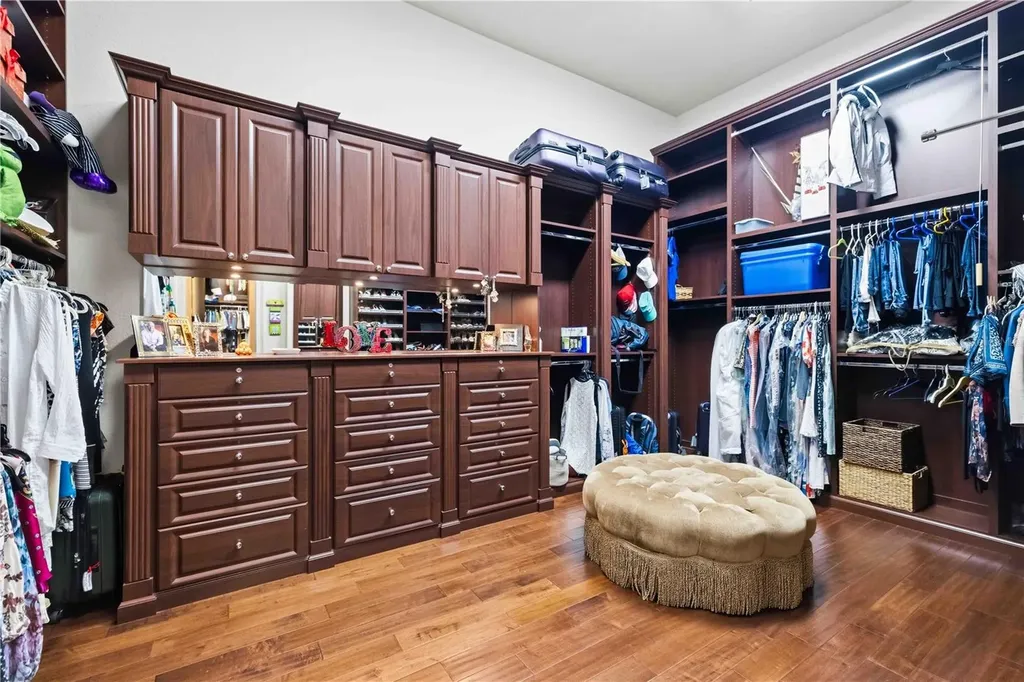 16220 Ternglade Drive Lithia FL 33547
