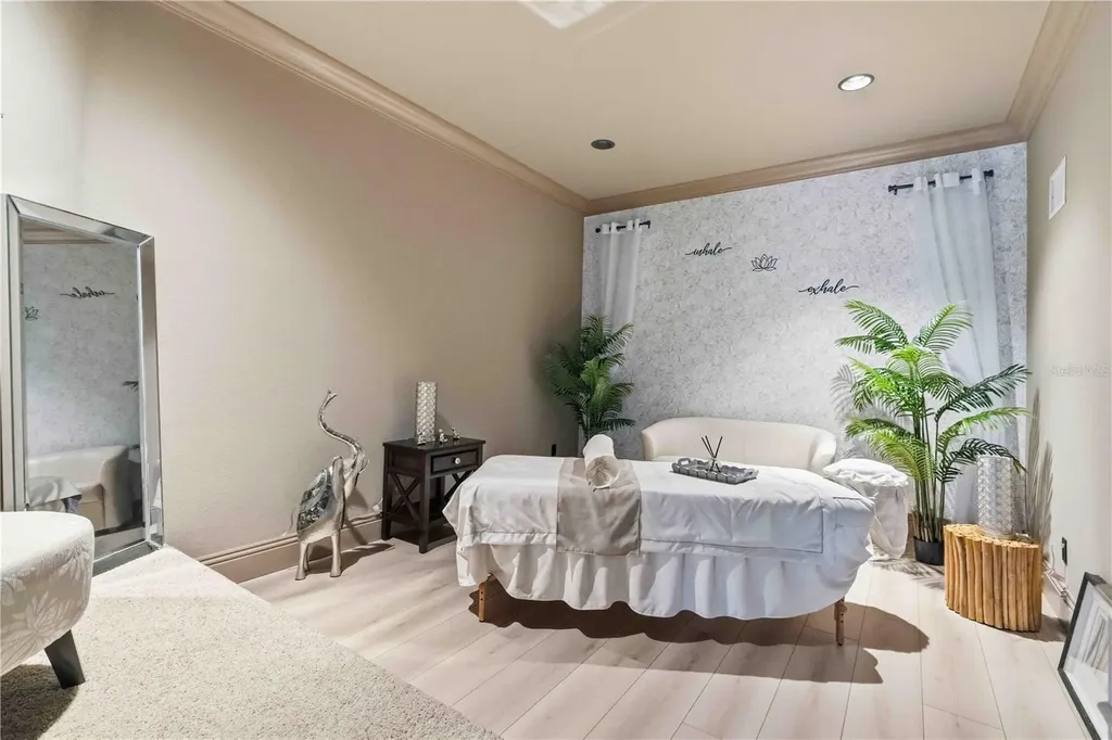 16220 Ternglade Drive Lithia FL 33547