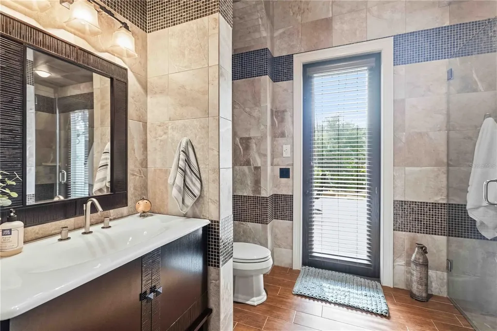 16220 Ternglade Drive Lithia FL 33547