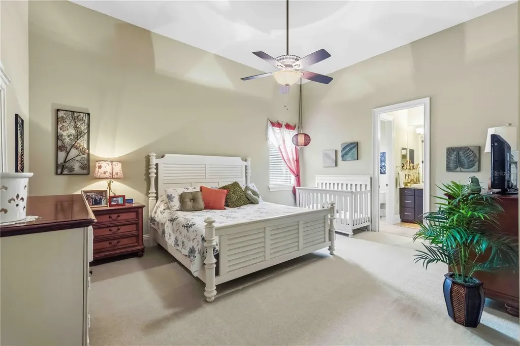 16220 Ternglade Drive Lithia FL 33547