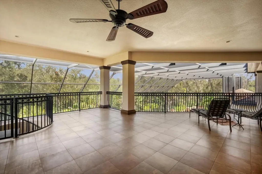 16220 Ternglade Drive Lithia FL 33547