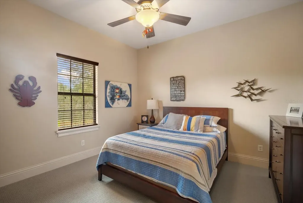 16220 Ternglade Drive Lithia FL 33547