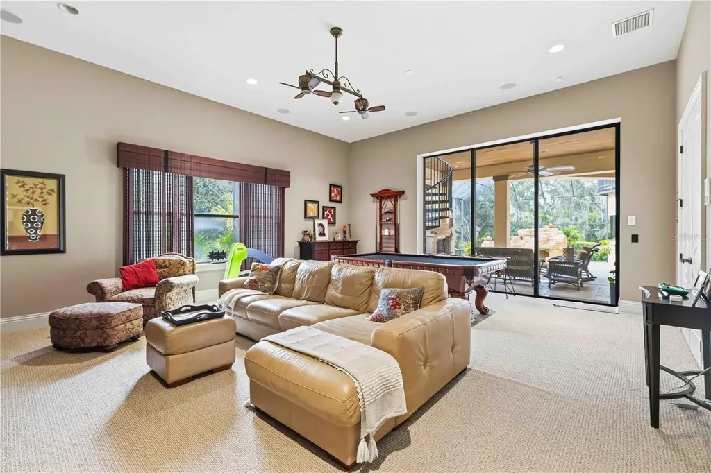 16220 Ternglade Drive Lithia FL 33547