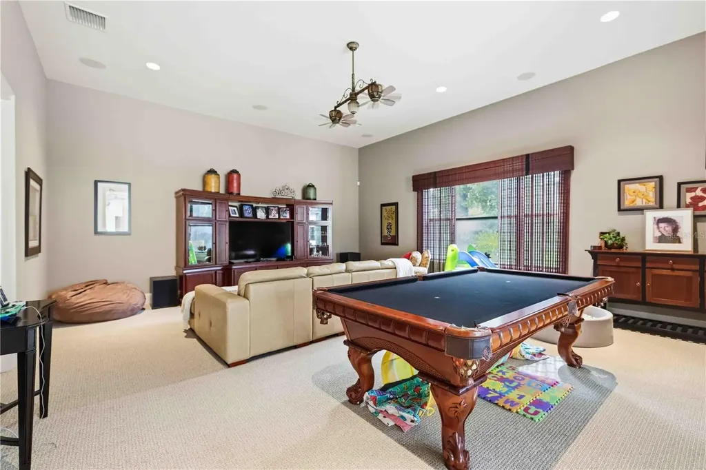 16220 Ternglade Drive Lithia FL 33547
